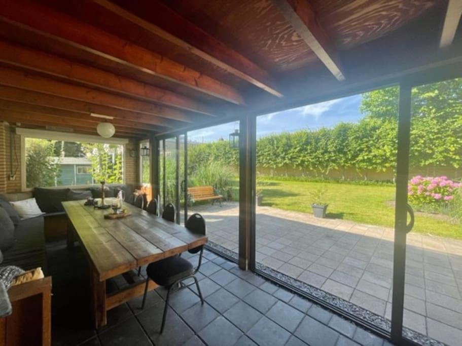 Holidayhome Zonnestraal 9P Amsterdam And The Beach เฮียร์ฮูโควาร์ด ภายนอก รูปภาพ