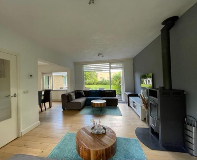 Holidayhome Zonnestraal 9P Amsterdam And The Beach เฮียร์ฮูโควาร์ด ภายนอก รูปภาพ